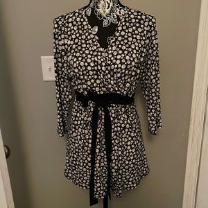 Oh Baby By Motherhood Top